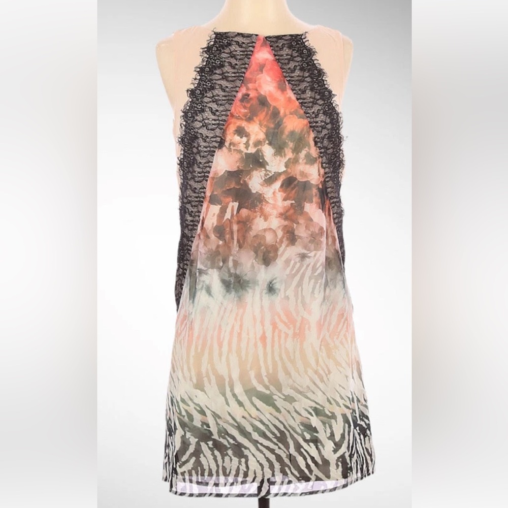 Bebe Neutral Illusion Print Eyelash Lace Sheath Dress Size 4 GORGEOUS! - Picture 10 of 10